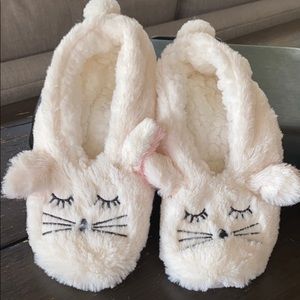 NEW bunny Slippers
